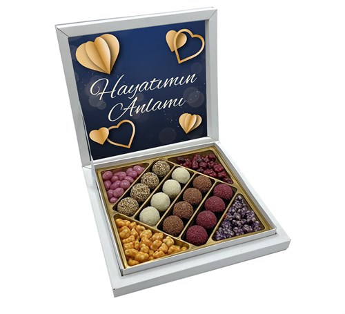 Sevgililer Günü Çikolatası + Draje Lacivert Desenli Sunum Kutulu