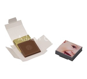 Fotoğraflı Bebek Çikolatası (32 Adet Madlen Çikolata ve 16 Puzzle Parça)